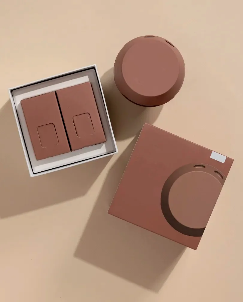 perfumes-holka-pack